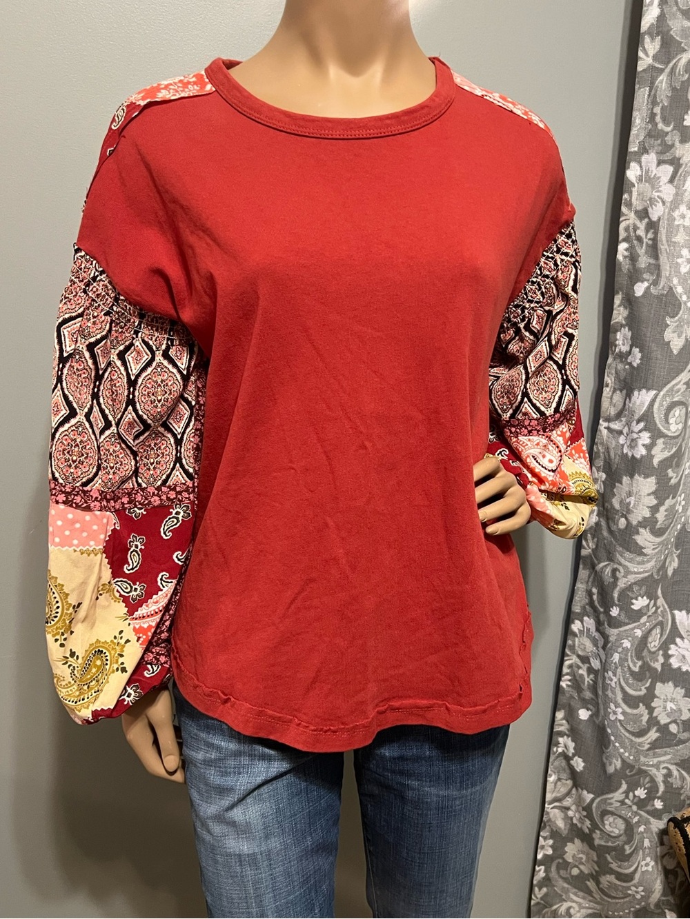 EASEL Red Patchwork Sleeve Women's Top